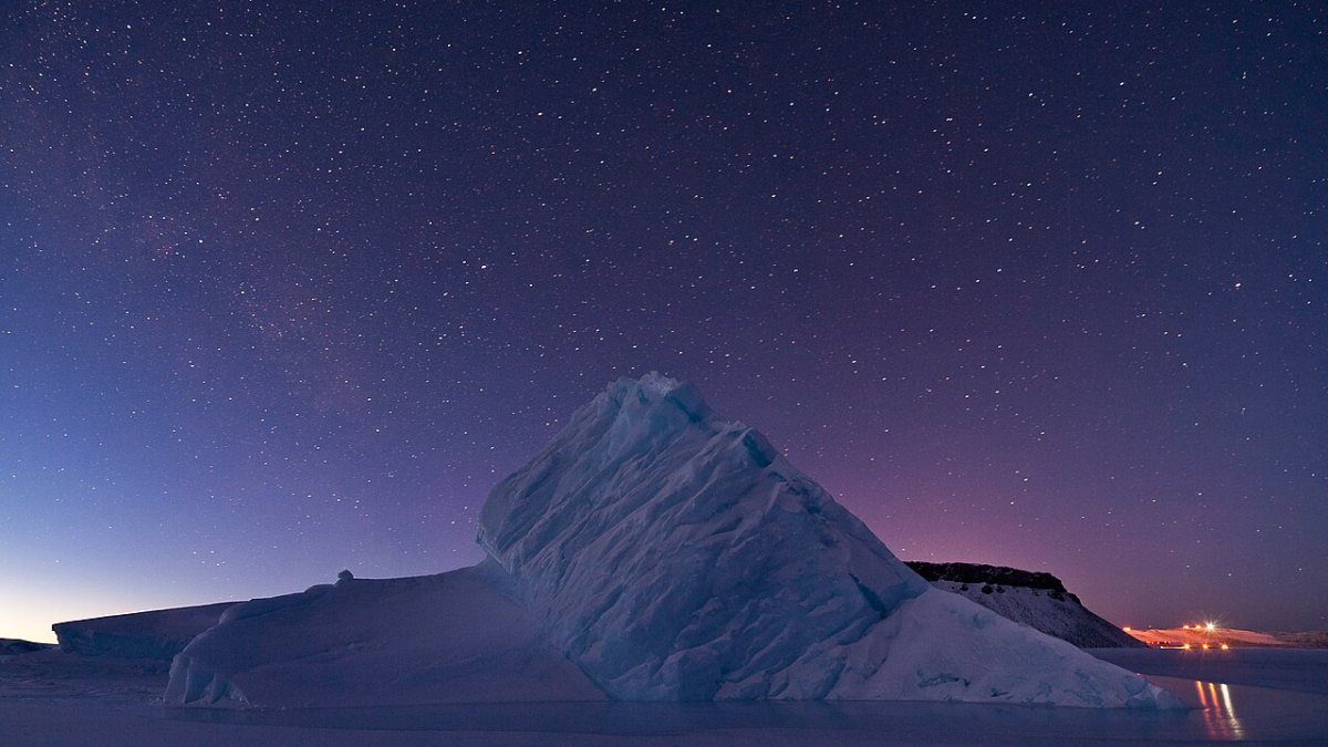 Greenland's Ice Sheet Shrinks 12% in Just 12 Years — A Dire Climate Indicator